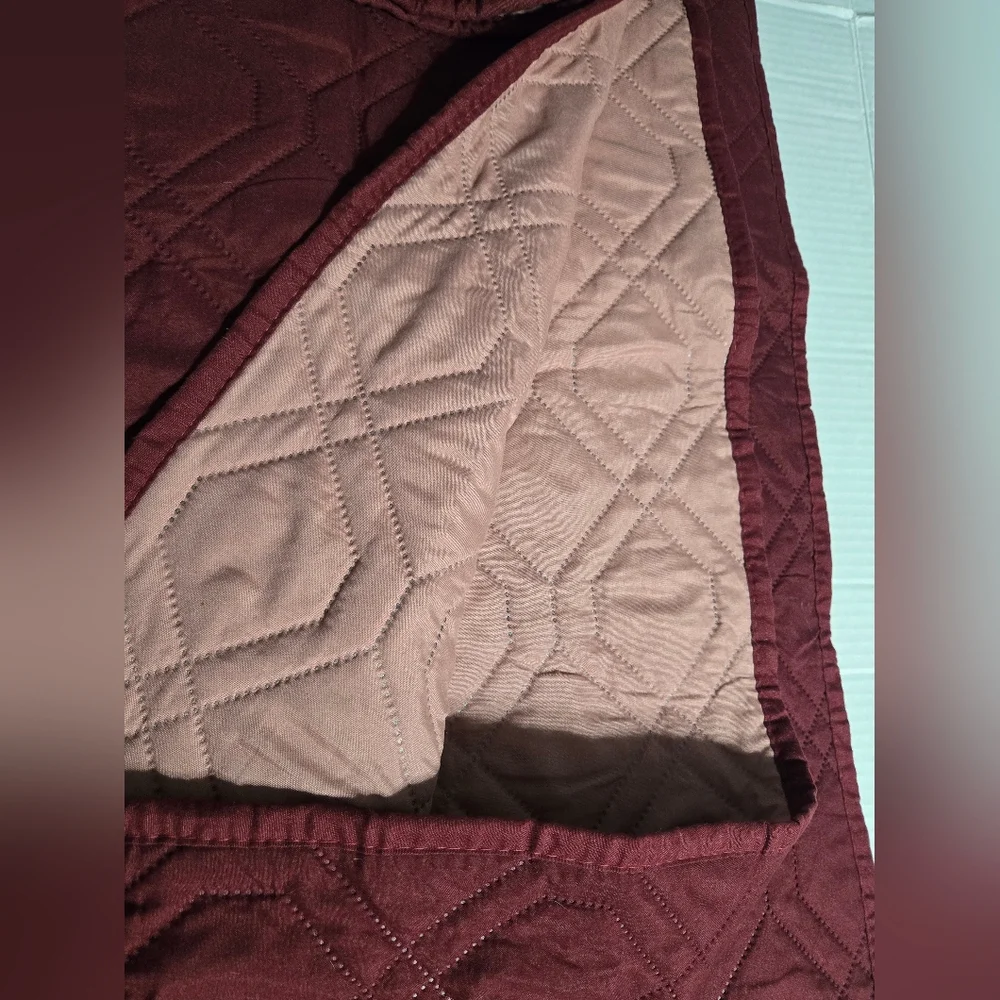 Ameritex Waterproof Reversible Pet Blanket Burgundy 52x82 Sofa Couch Bed Cover